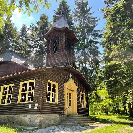 Pine Tree Studio, Gardens * Borovets