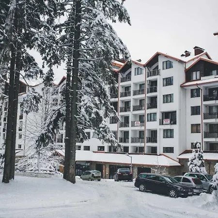 Pine Tree Studio, Gardens * Borovets